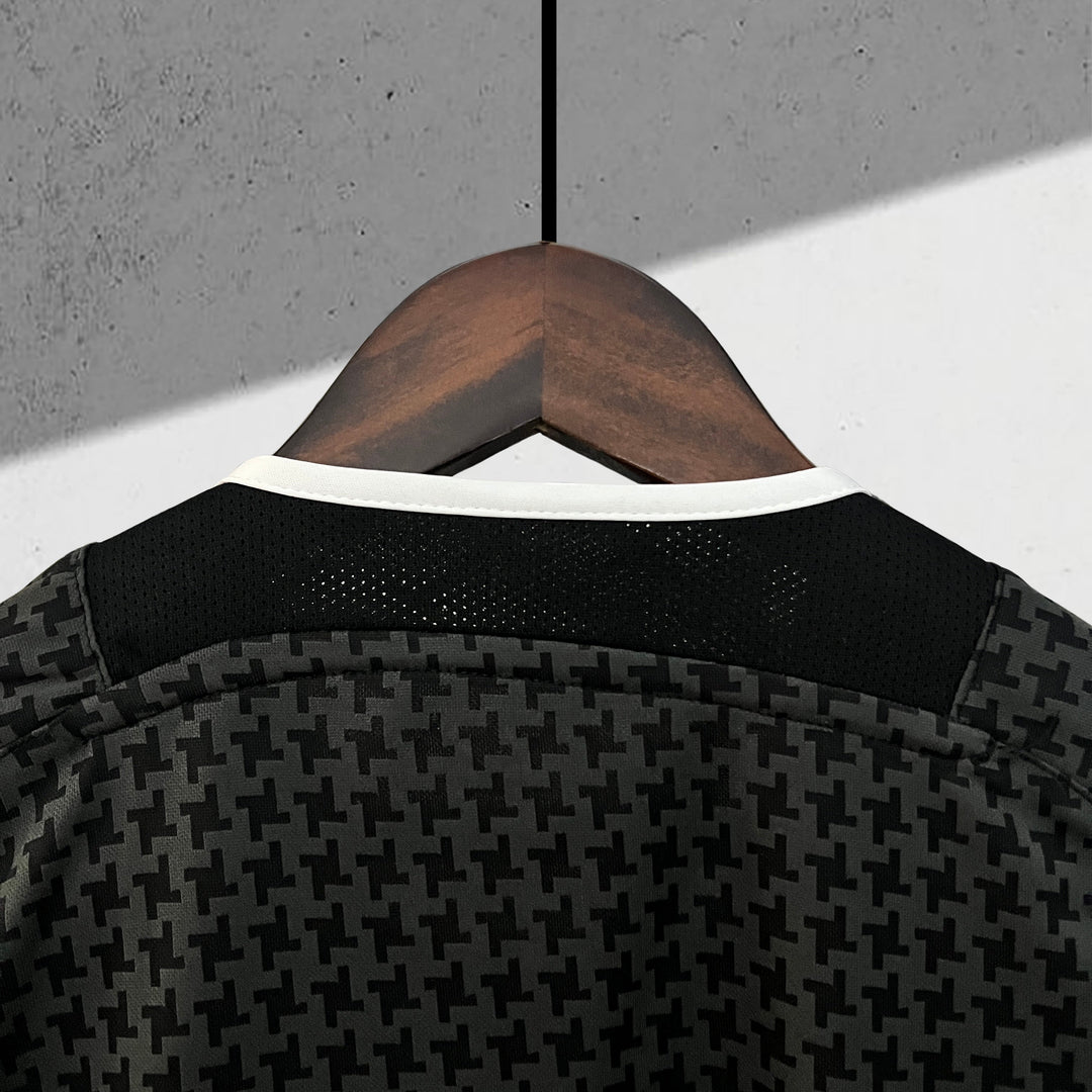 Manchester United 2003–2004 Auswärtstrikot