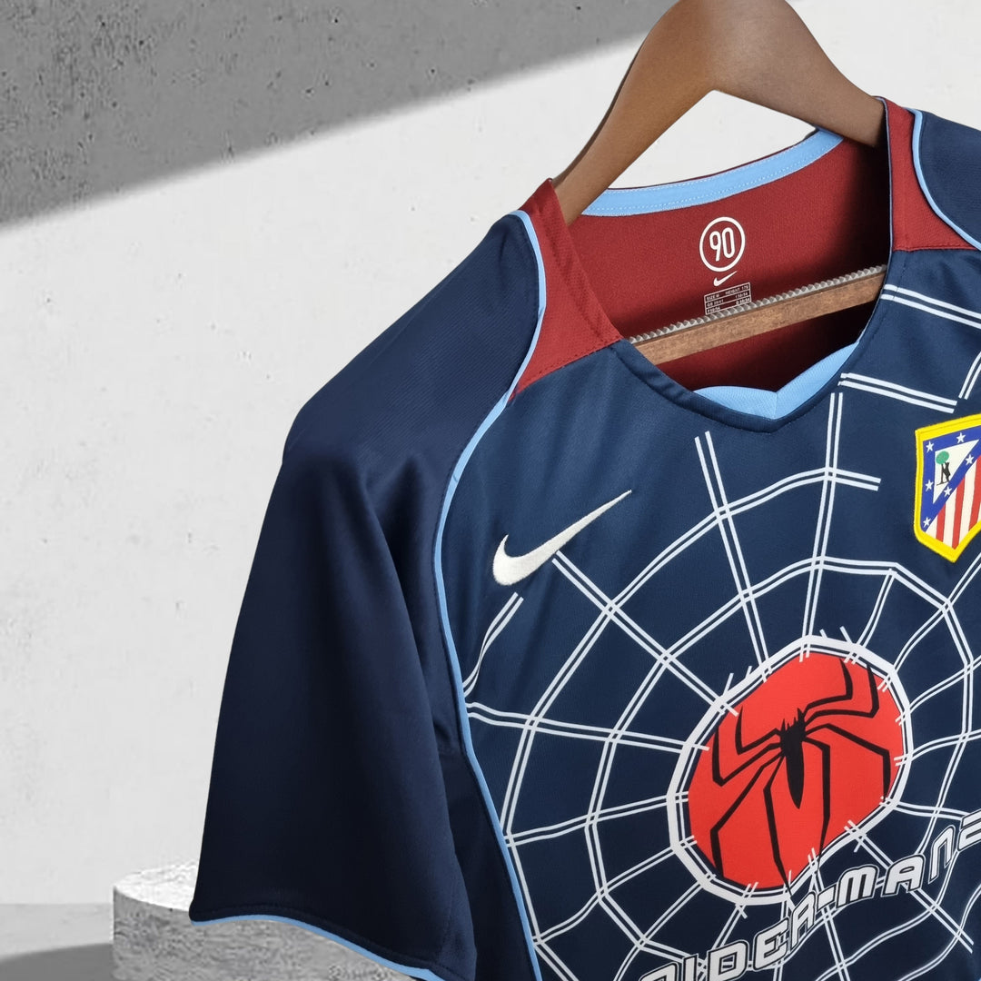 Atlético Madrid 2004–2005 Auswärtstrikot