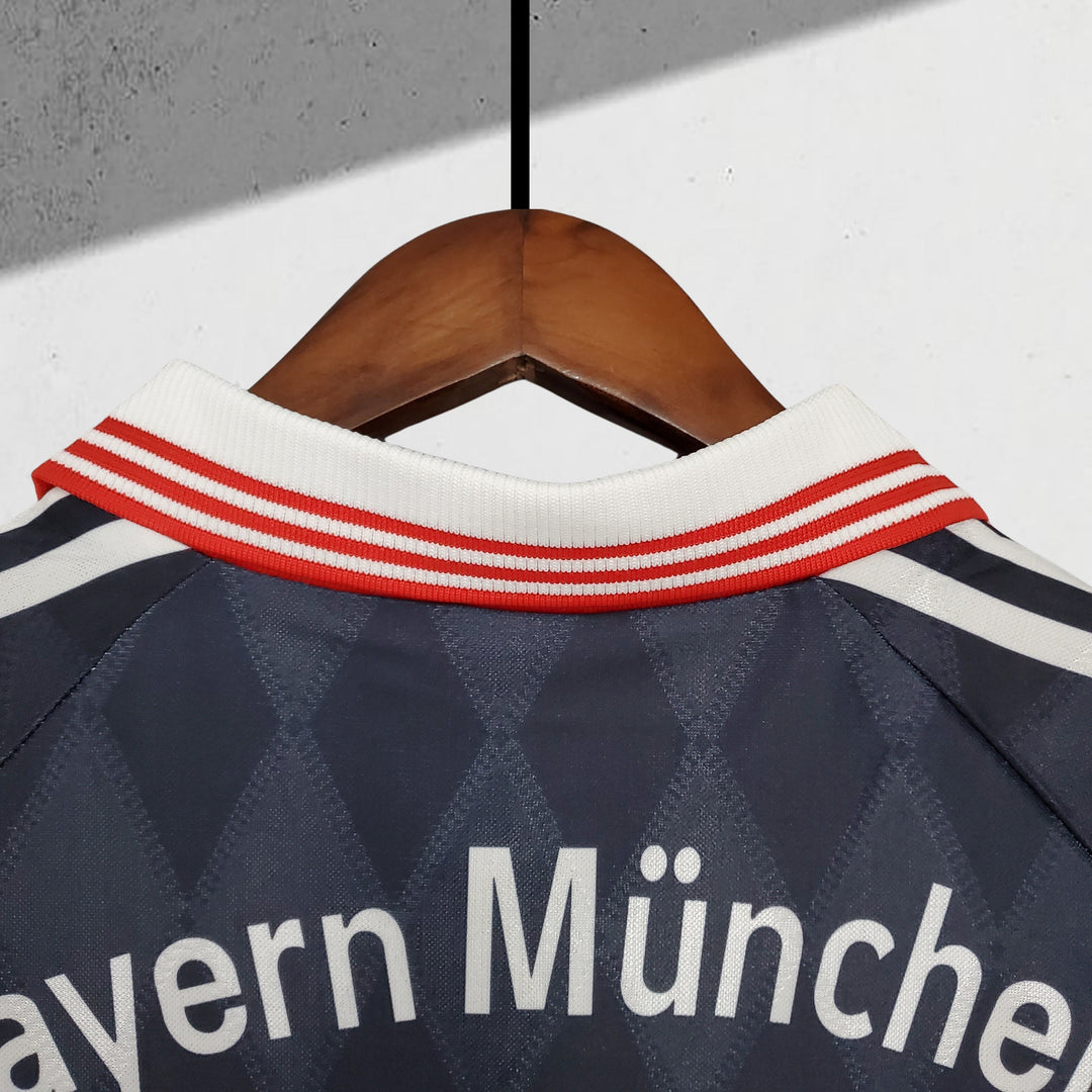 Bayern München 1998–1999 Heimtrikot