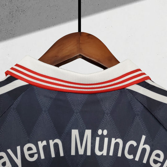 Bayern München 1998–1999 Heimtrikot