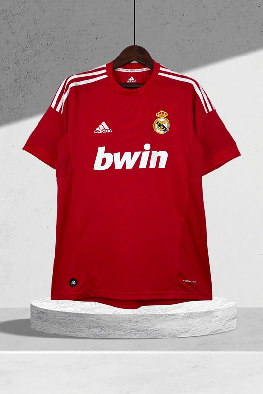 Real Madrid 2011–2012 3. Trikot