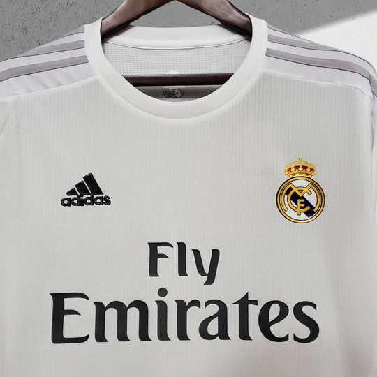 Real Madrid 2015–2016 Heimtrikot