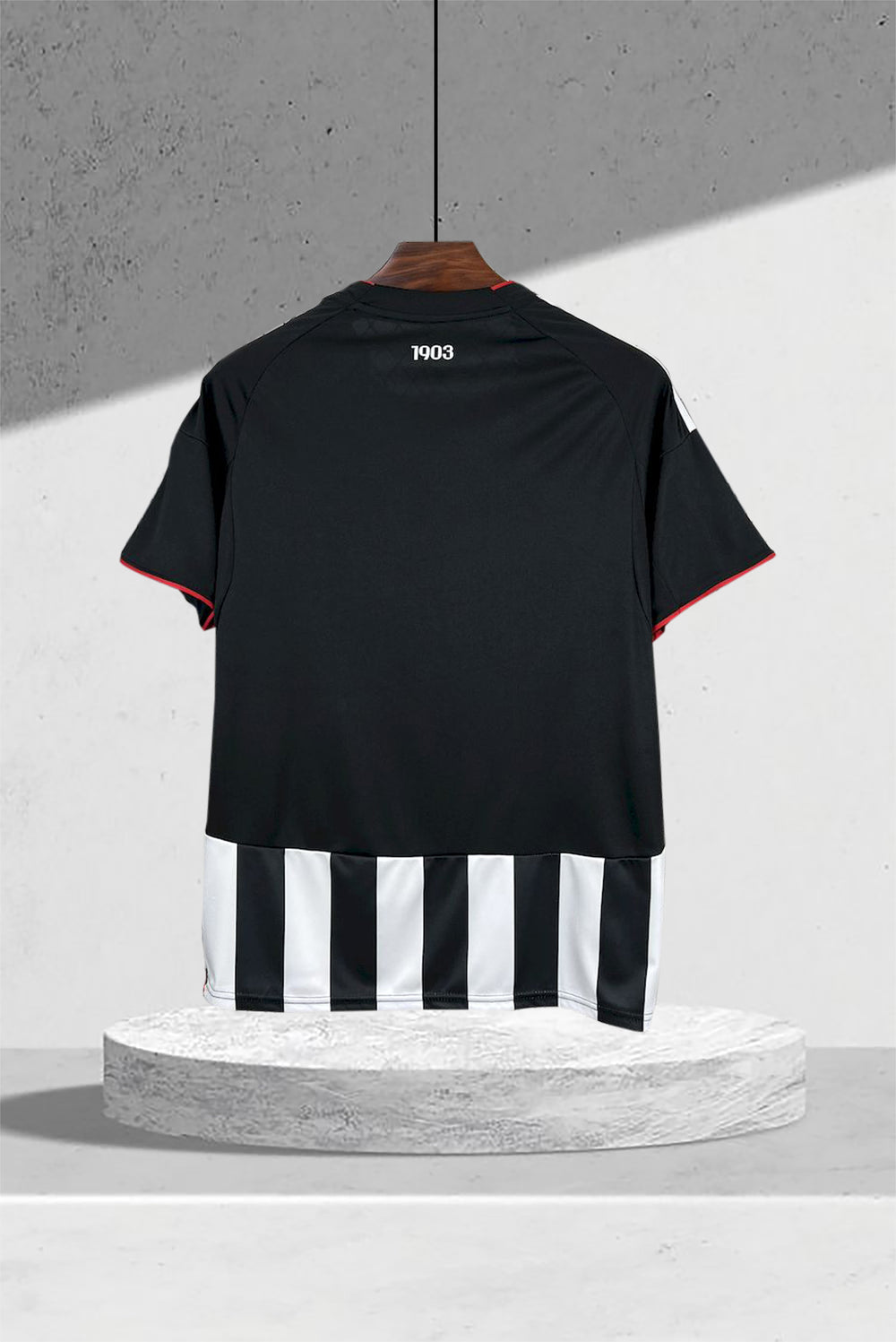 Beşiktaş JK 2025–2026 Auswärtstrikot