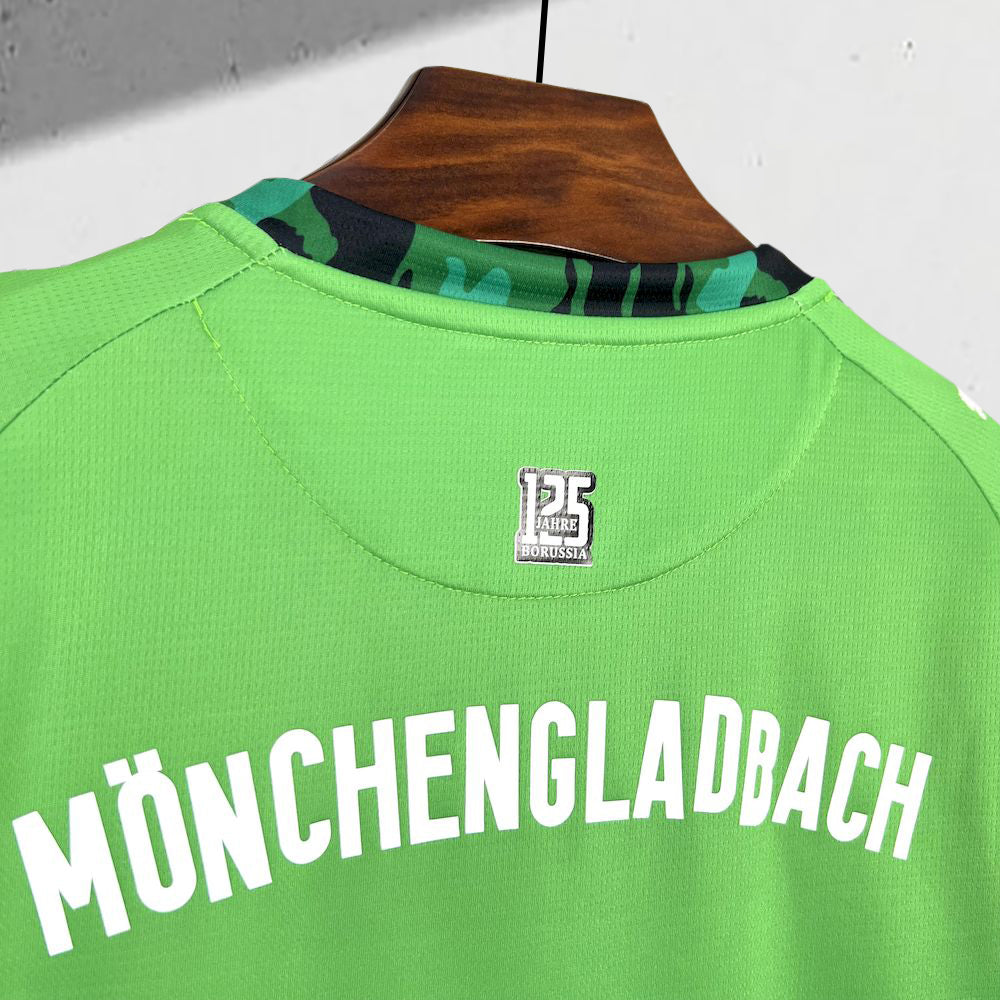 Borussia Mönchengladbach 2025-2026 Auswärtstrikot