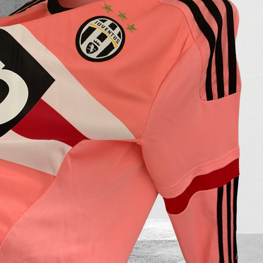 Juventus 2015–2016 Auswärtstrikot Langarmiges