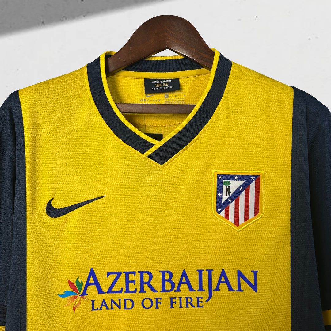 Atlético Madrid 2013–2014 Auswärtstrikot