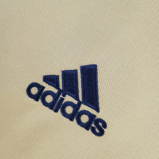 Bayern München 2004–2005 Auswärtstrikot