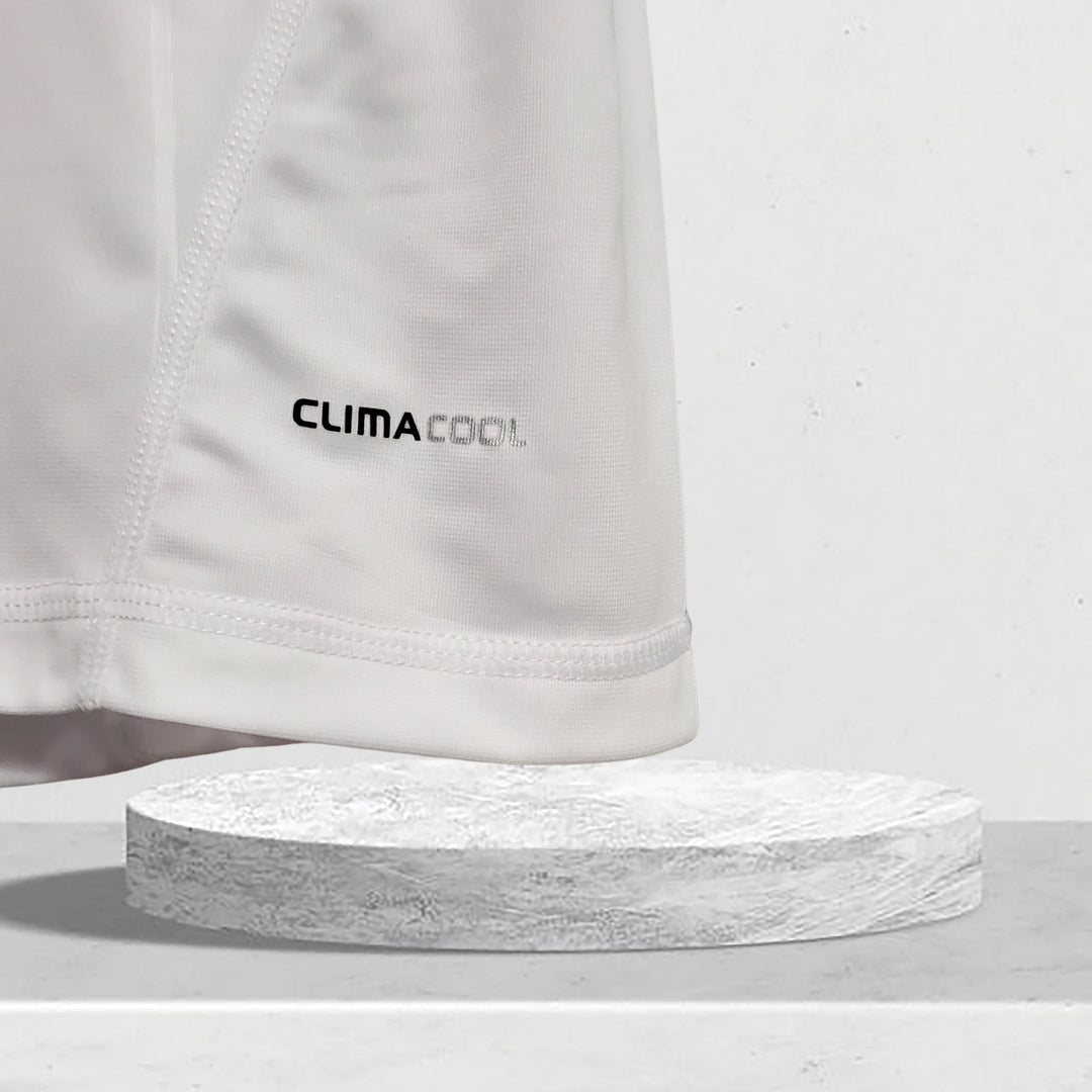 Real Madrid 2010–2011 Heimtrikot