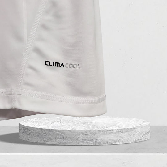 Real Madrid 2010–2011 Heimtrikot