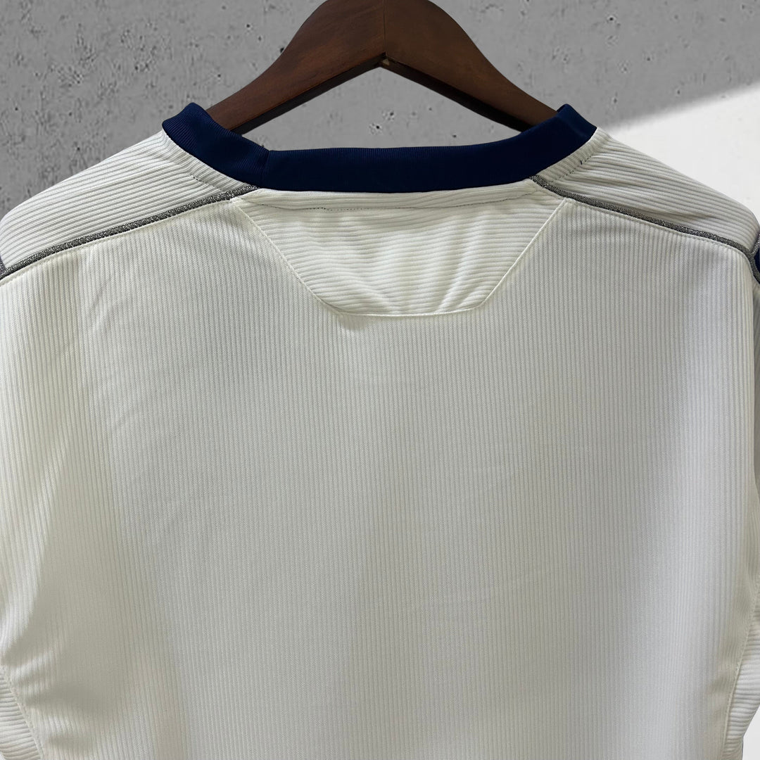 Manchester United 2000–2001 Auswärtstrikot