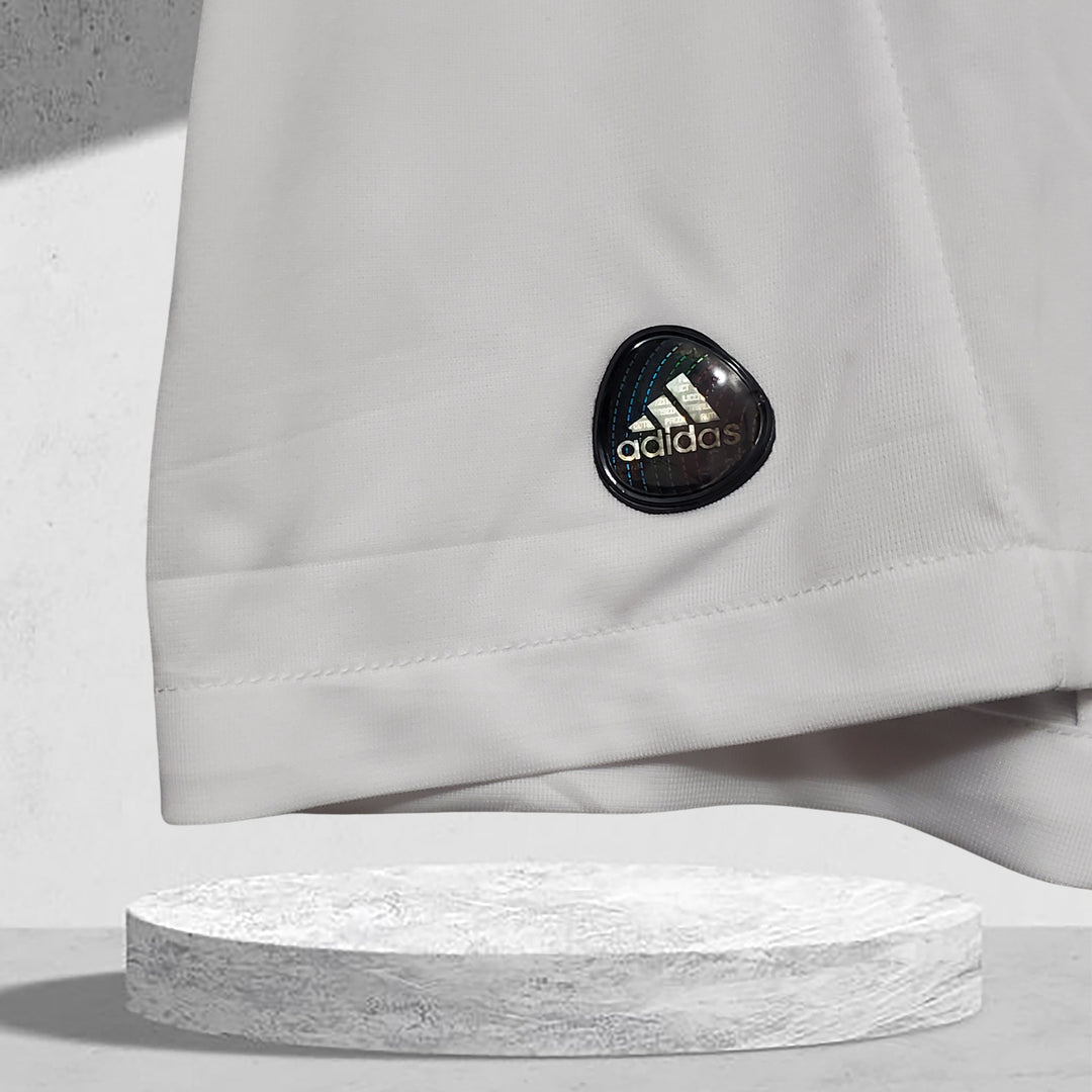 Real Madrid 2011–2012 Heimtrikot