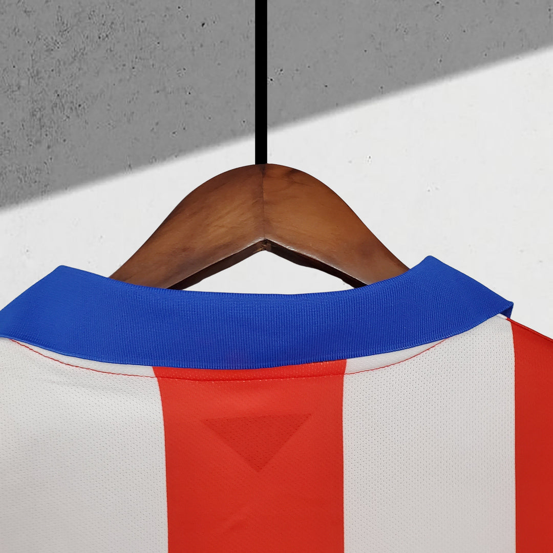 Atlético Madrid 2014–2015 Heimtrikot