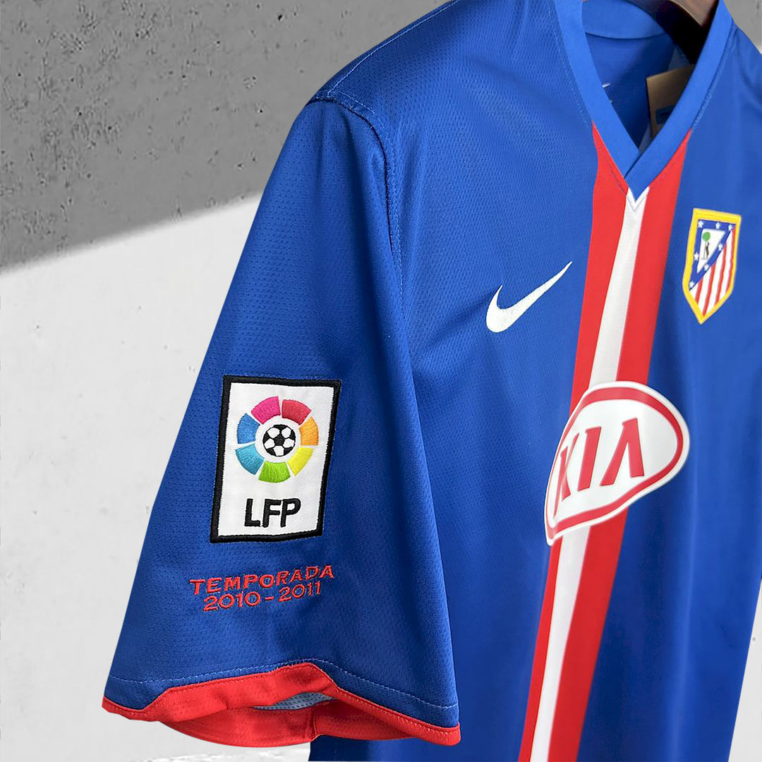 Atlético Madrid 2010-2011 Auswärtstrikot