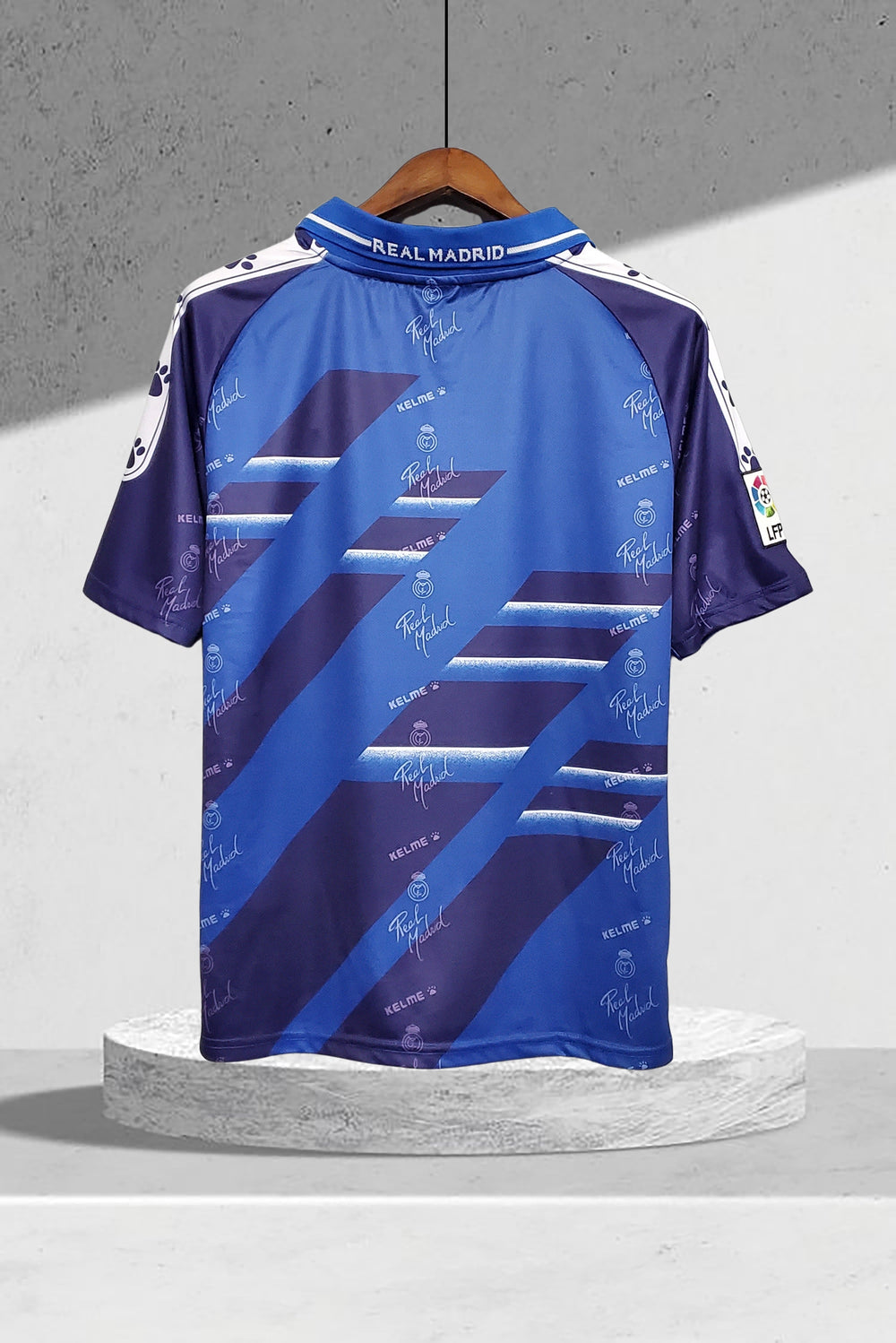 Real Madrid 1995–1996 Auswärtstrikot