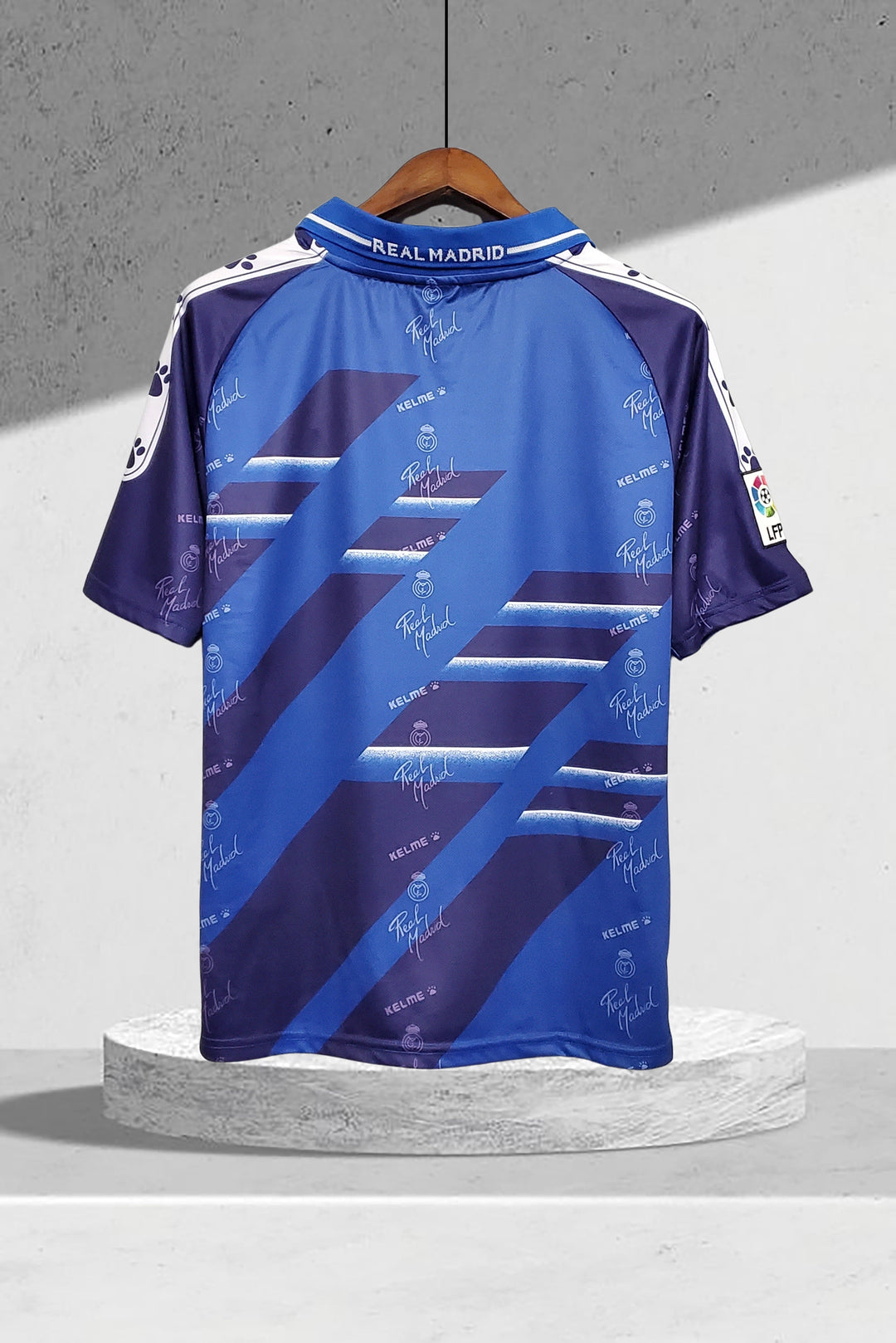 Real Madrid 1995–1996 Auswärtstrikot