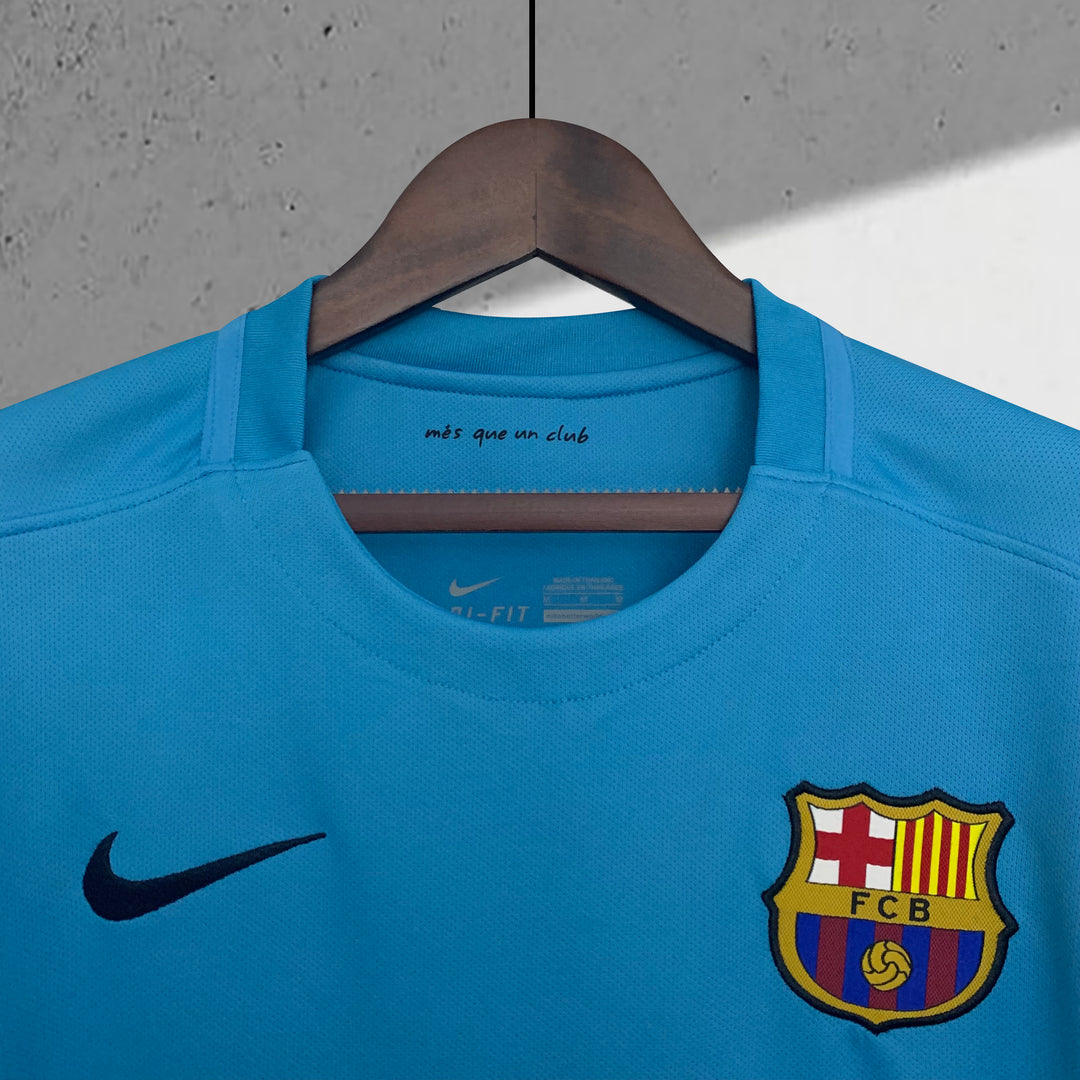 Barcelona 2015–2016 3. Trikot