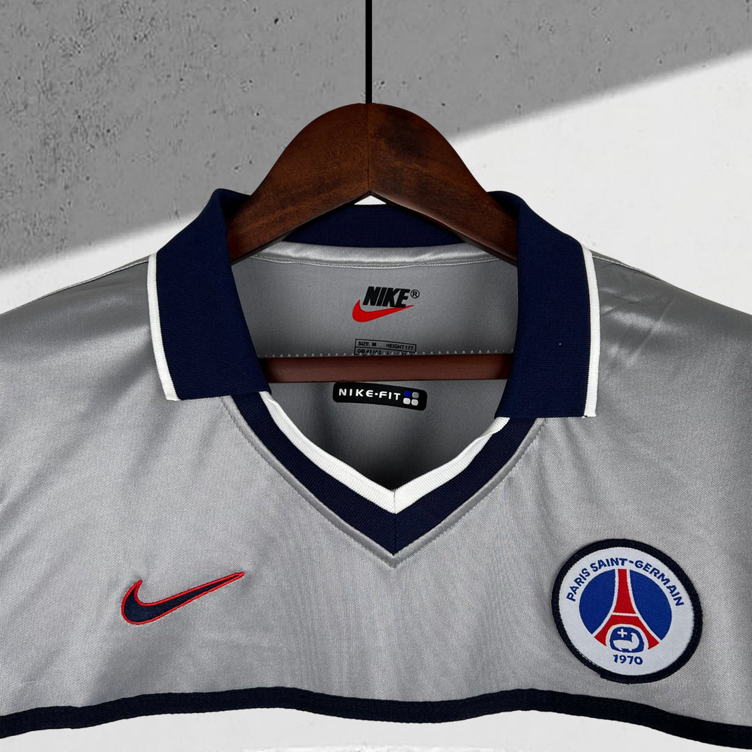 Paris Saint-Germain 1999–2000 Auswärtstrikot