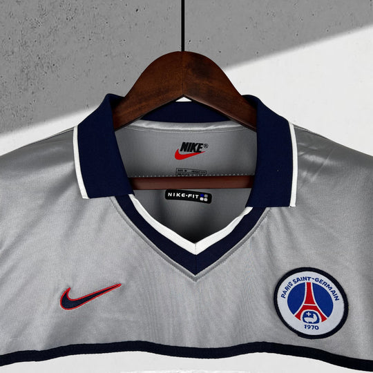 Paris Saint-Germain 1999–2000 Auswärtstrikot