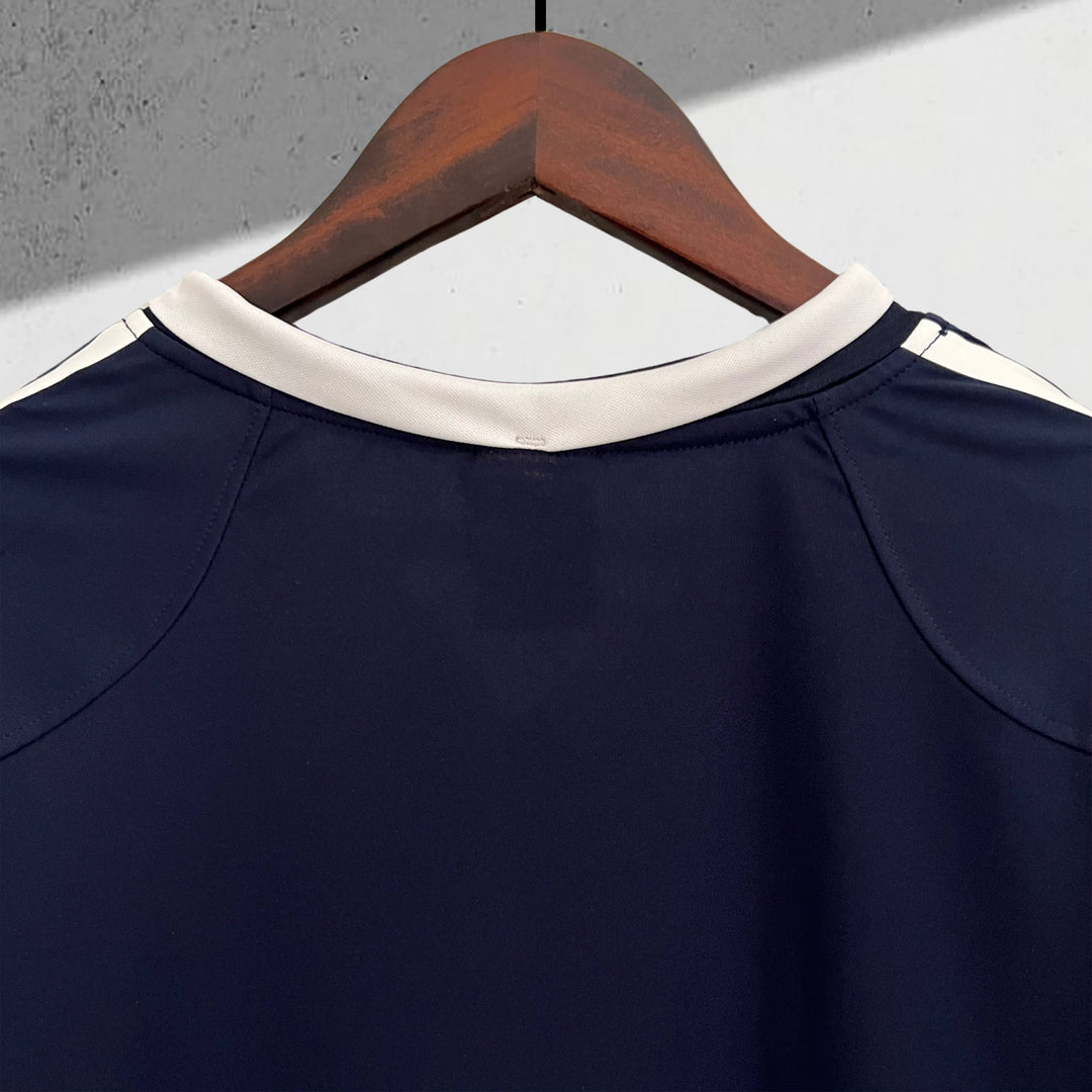 Real Madrid 2004–2005 Auswärtstrikot