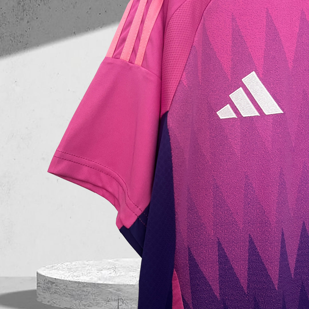 Deutschlands EM 2024 Auswärtstrikot