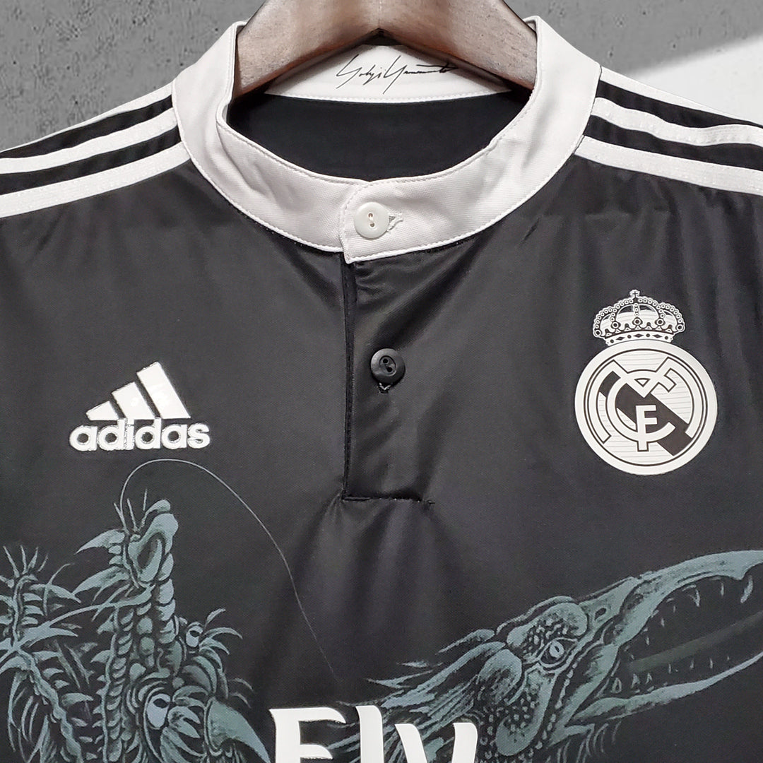 Real Madrid 2014–2015 3. Trikot