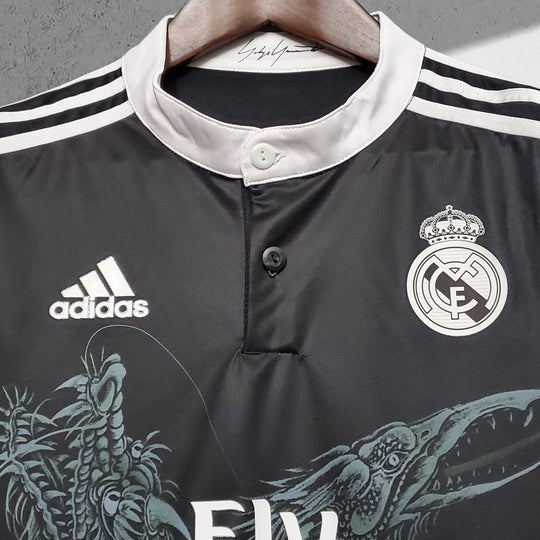 Real Madrid 2014–2015 3. Trikot