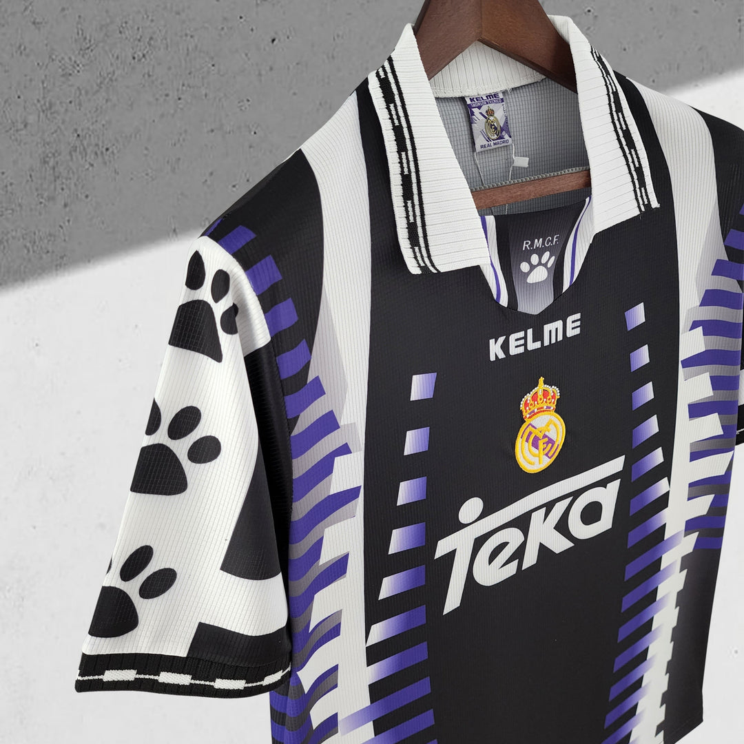 Real Madrid 1997–1998 3. Trikot