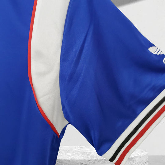 Manchester United 1985–1986 Auswärtstrikot