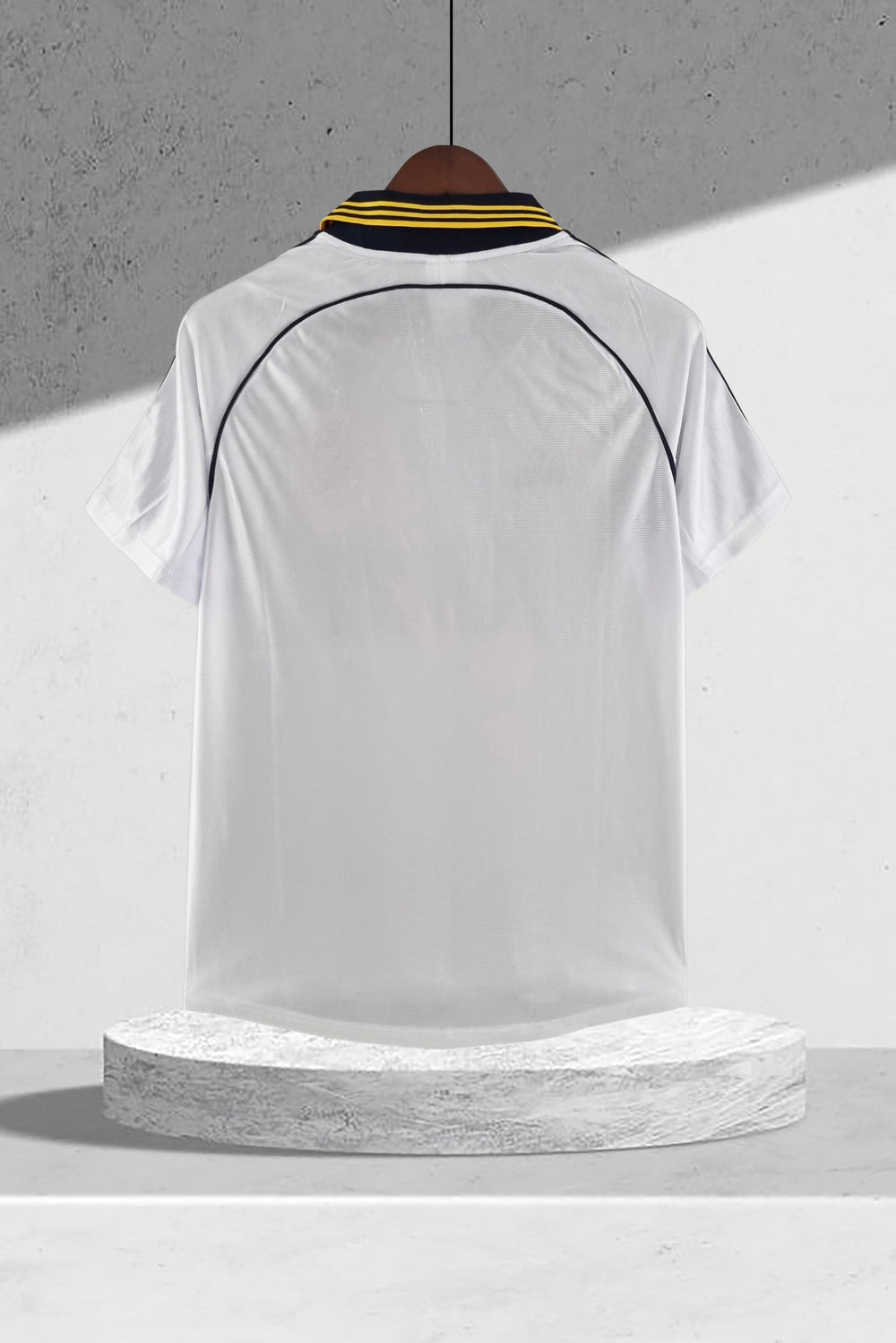 Real Madrid 2000–2001 Heimtrikot