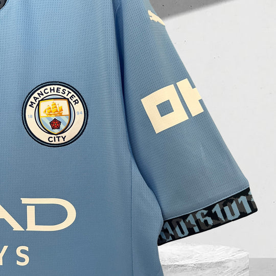 Manchester City 2024–2025 Heimtrikot