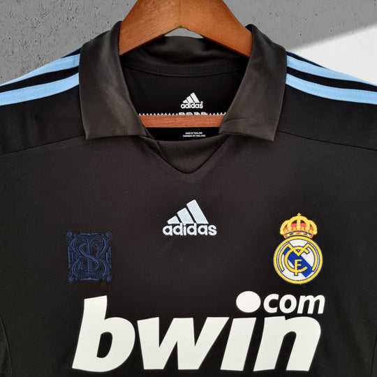 Real Madrid 2009–2010 Auswärtstrikot