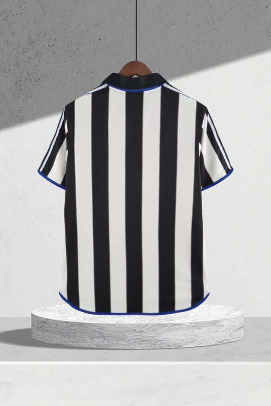 Newcastle United 2000–2001 Heimtrikot