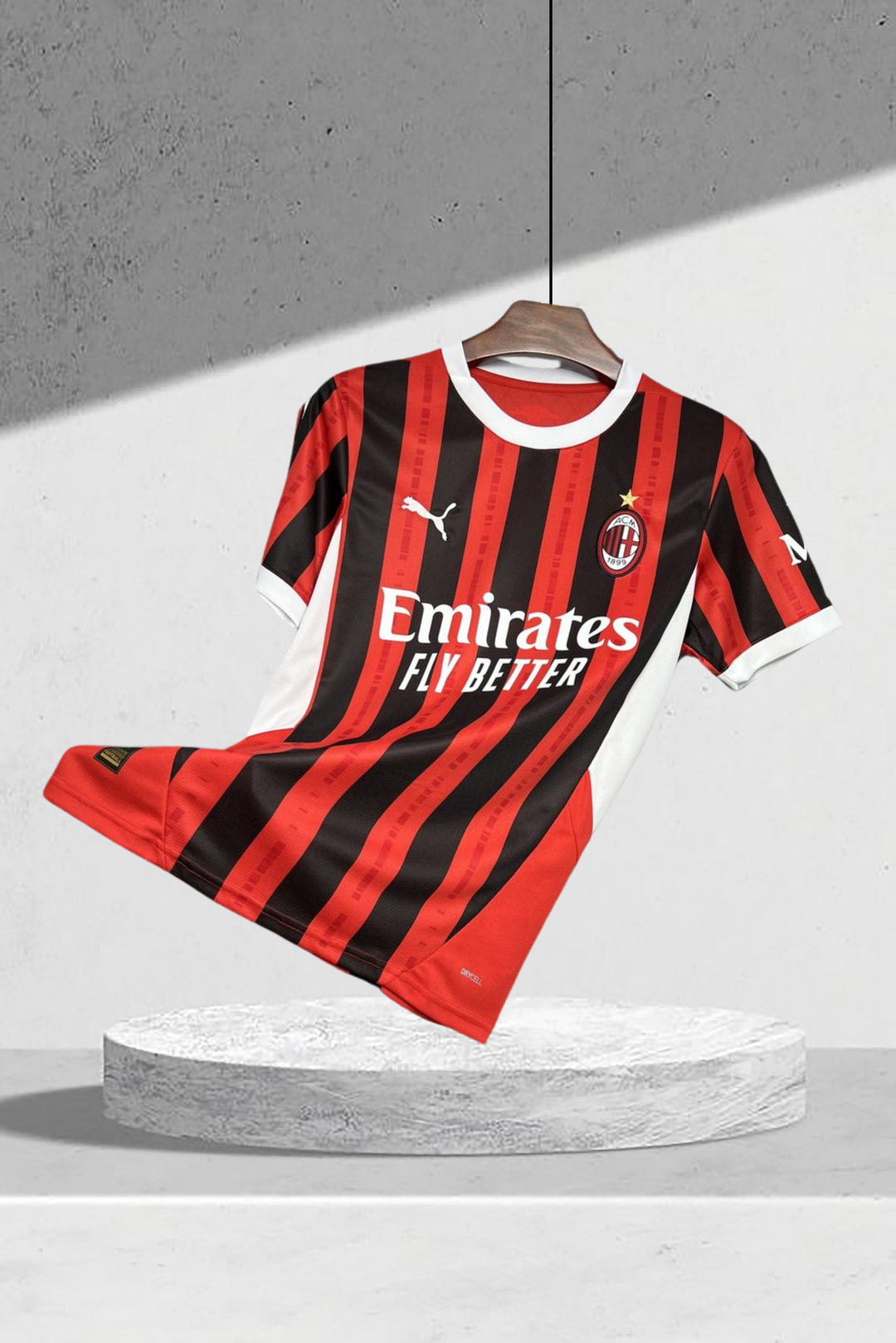 AC Milan 2024–2025 Heimtrikot
