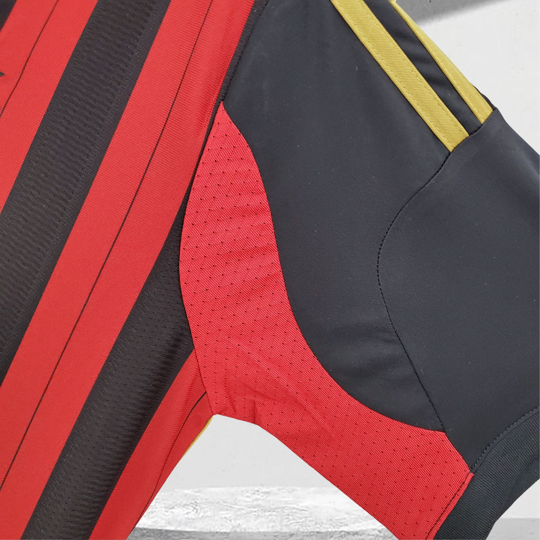 AC Milan 2013–2014 Heimtrikot