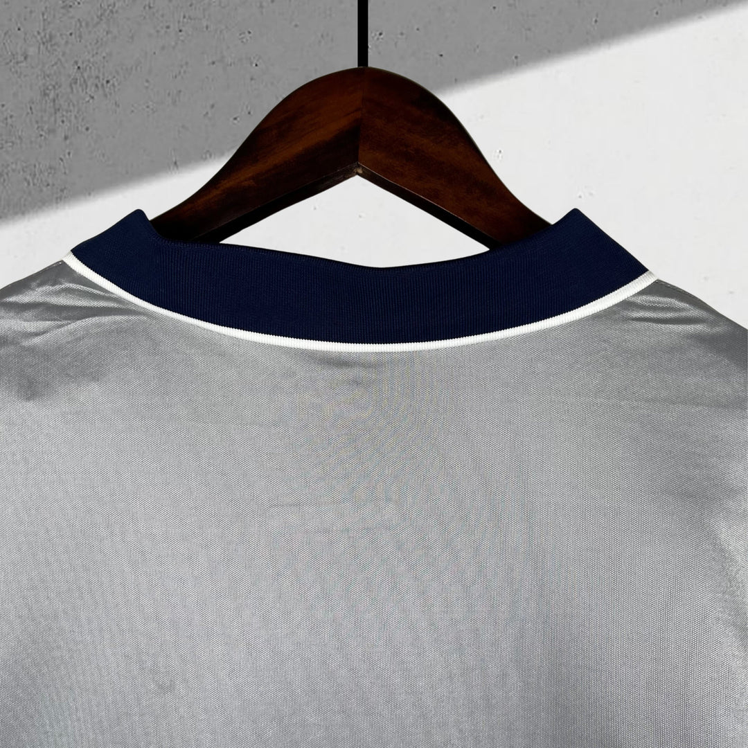 Paris Saint-Germain 1999–2000 Auswärtstrikot