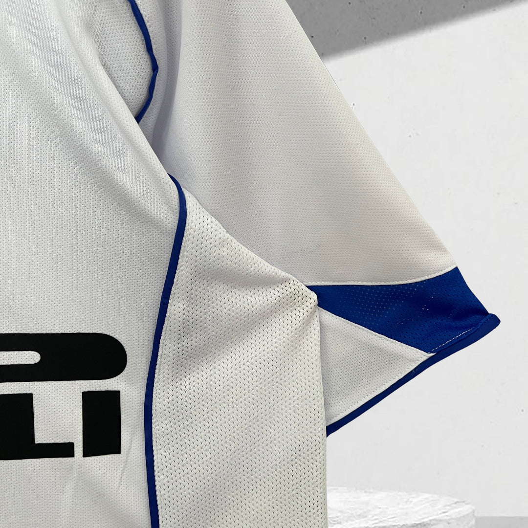 Inter Milan 2004–2005 Auswärtstrikot