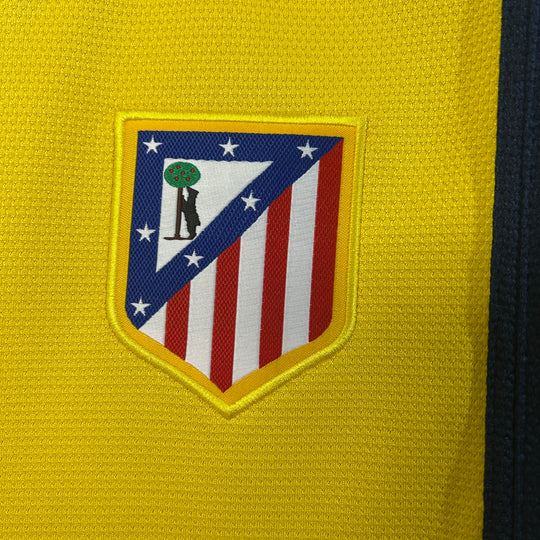 Atlético Madrid 2013–2014 Auswärtstrikot