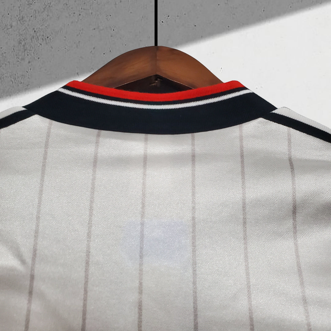 Manchester United 1983 Charity Shield Trikot