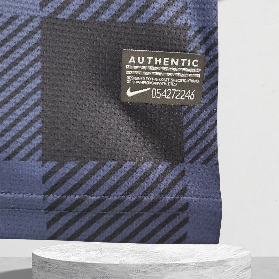 Manchester United 2013–2014 Auswärtstrikot