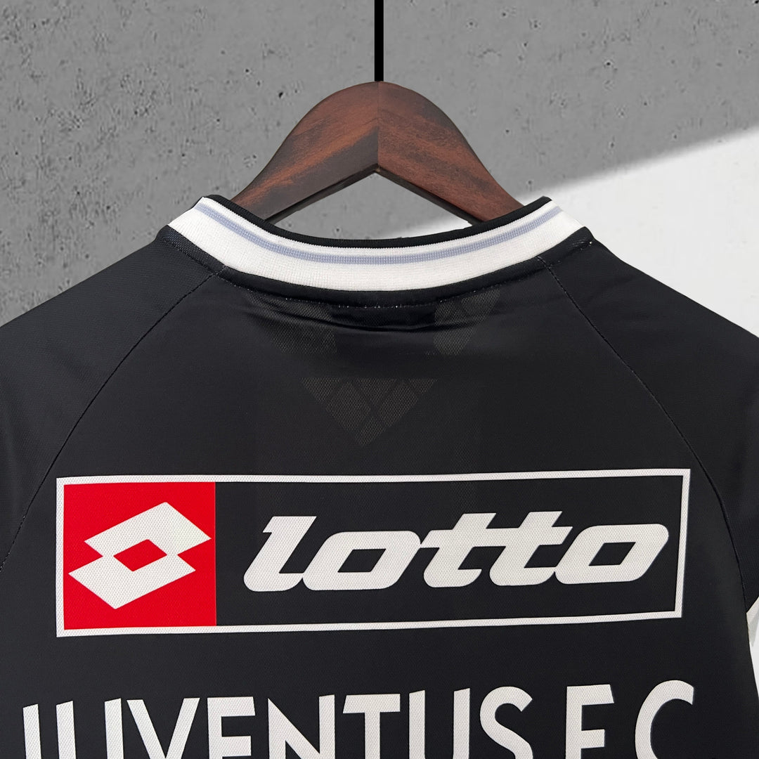 Juventus 1998–1999 3. Trikot