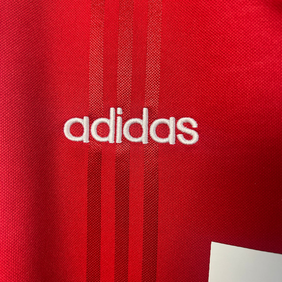 Benfica 1997–1998 Heimtrikot