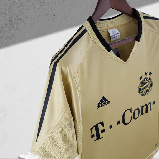 Bayern München 2004–2005 Auswärtstrikot