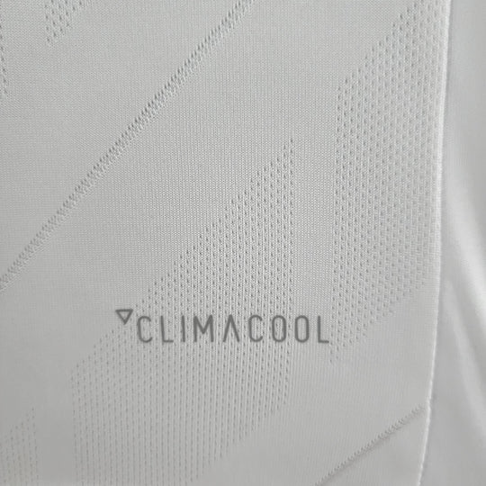 Real Madrid 2017–2018 Heimtrikot