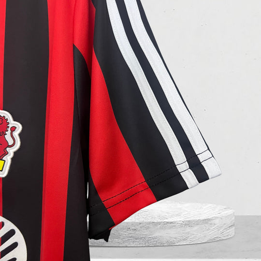 Bayer 04 Leverkusen 2001–2002 Heimtrikot