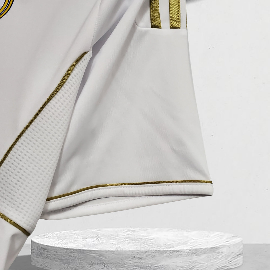 Real Madrid 2011–2012 Heimtrikot