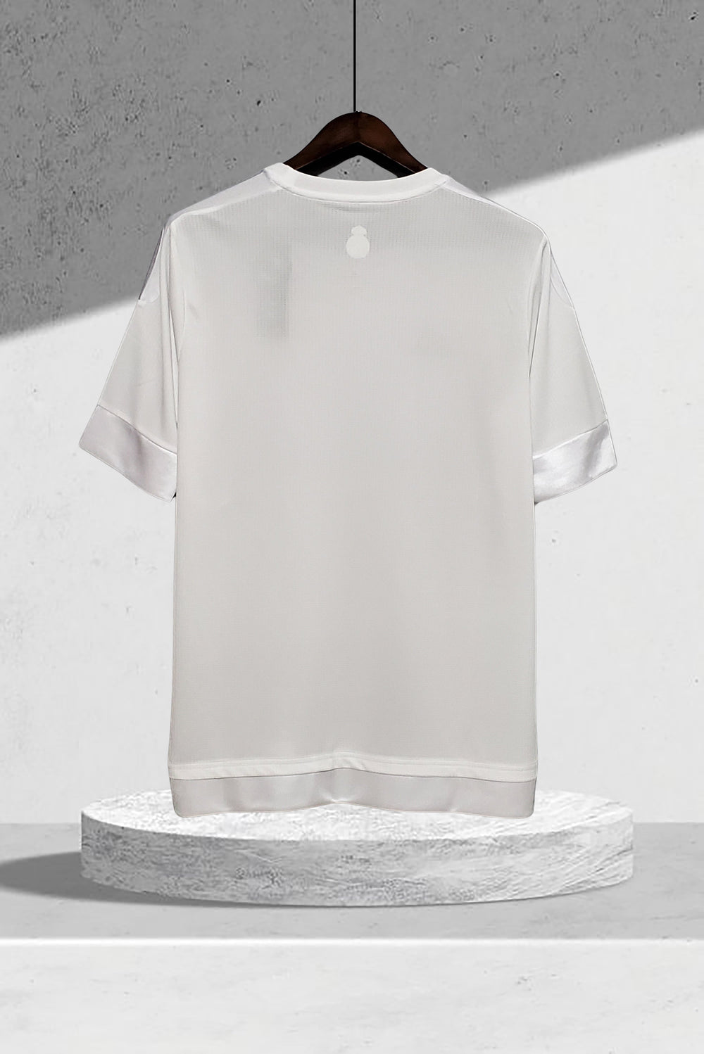 Real Madrid 2015–2016 Heimtrikot