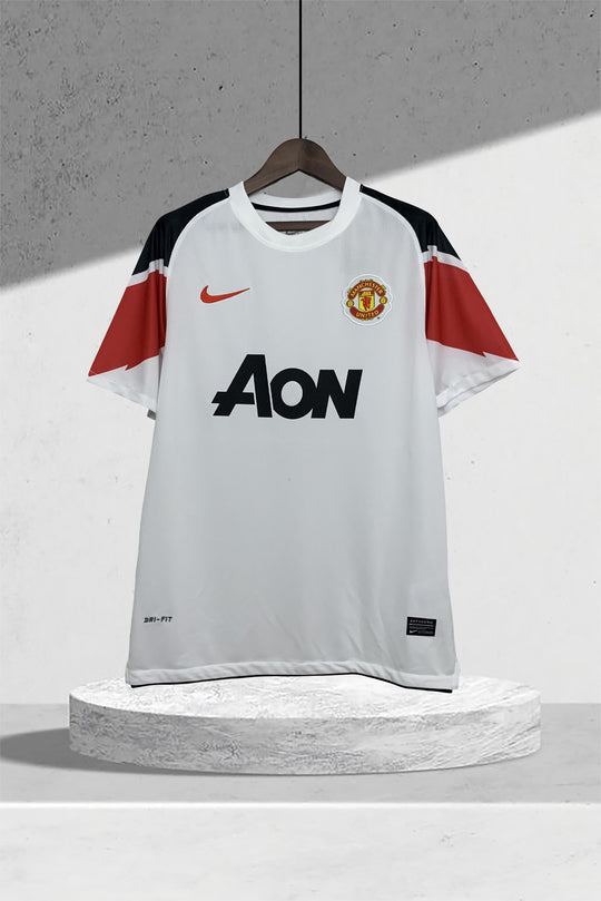 Manchester United 2010-2011 Auswärtstrikot