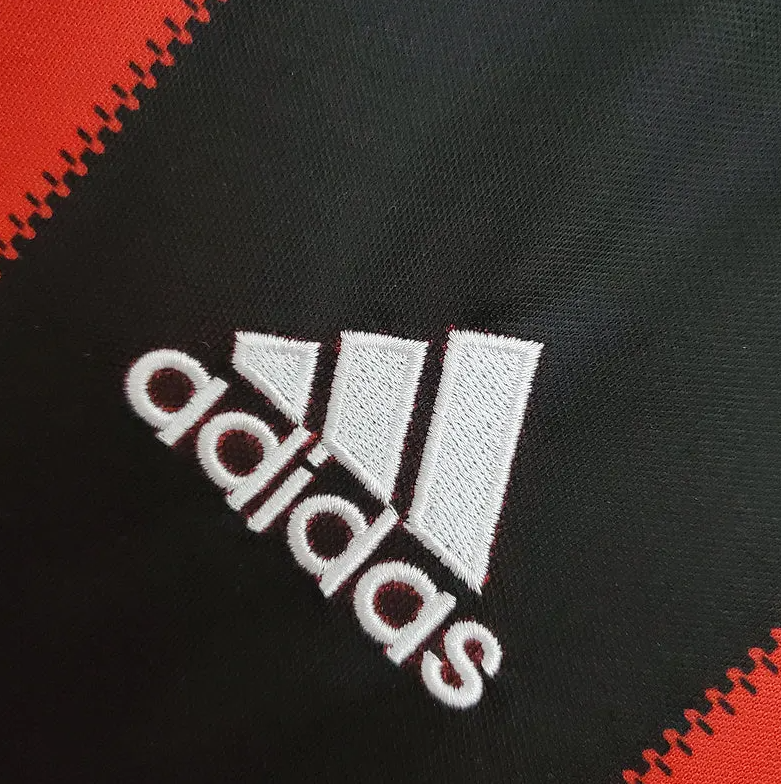 AC Milan 2010–2011 Heimtrikot