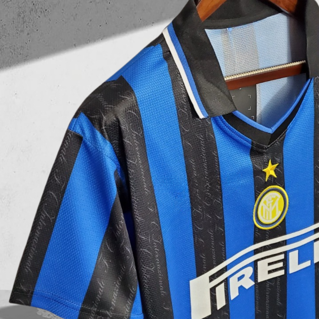 Inter Milan 1997–1998 Heimtrikot