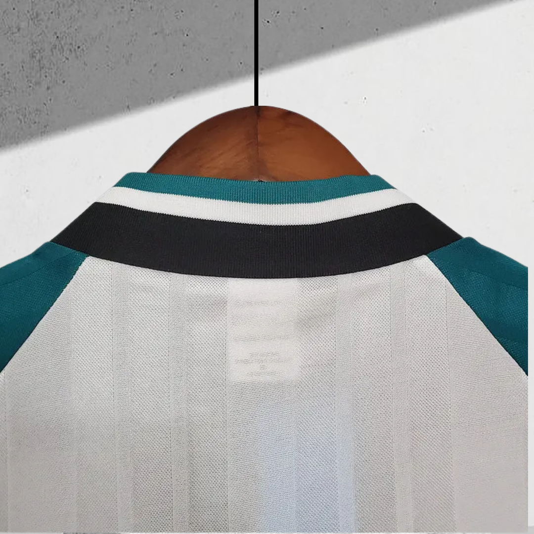 Liverpool 1994–1995 Auswärtstrikot